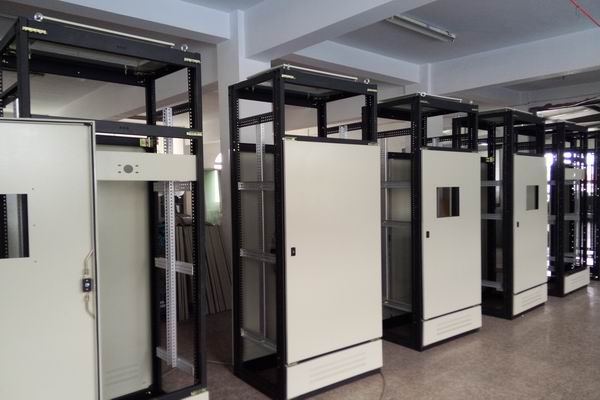 阿瓦提控制柜-控制柜布线要求